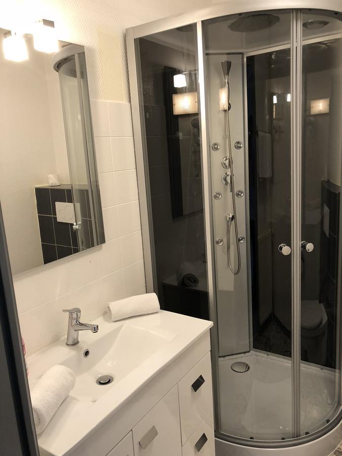 Hotel La Cle Des Champs Le Teilleul Zewnętrze zdjęcie