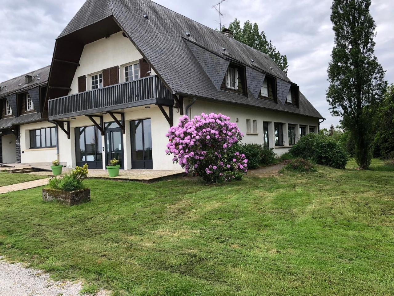 Hotel La Cle Des Champs Le Teilleul Zewnętrze zdjęcie