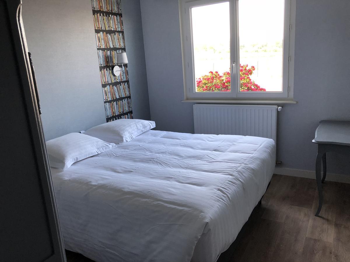 Hotel La Cle Des Champs Le Teilleul Zewnętrze zdjęcie