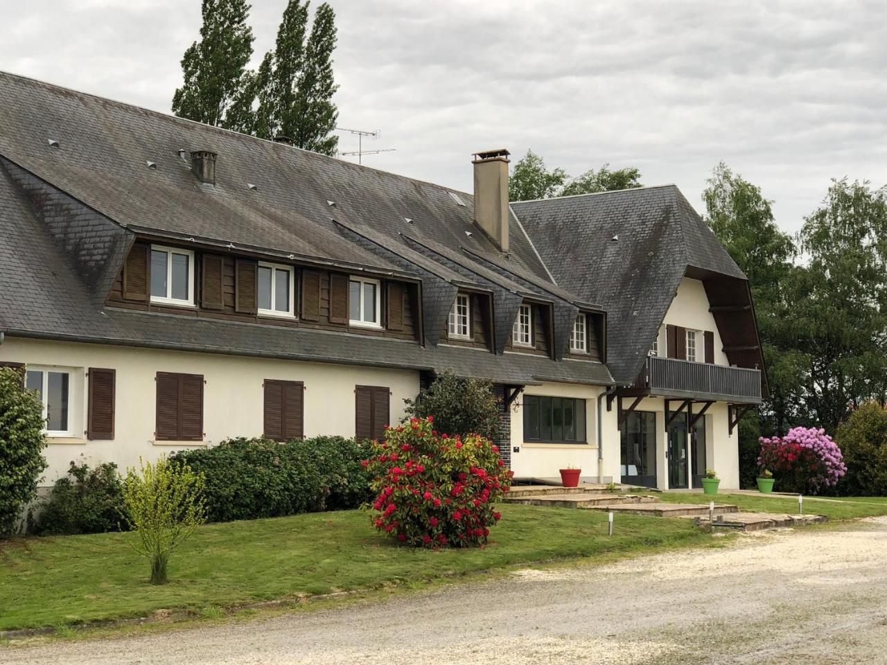 Hotel La Cle Des Champs Le Teilleul Zewnętrze zdjęcie