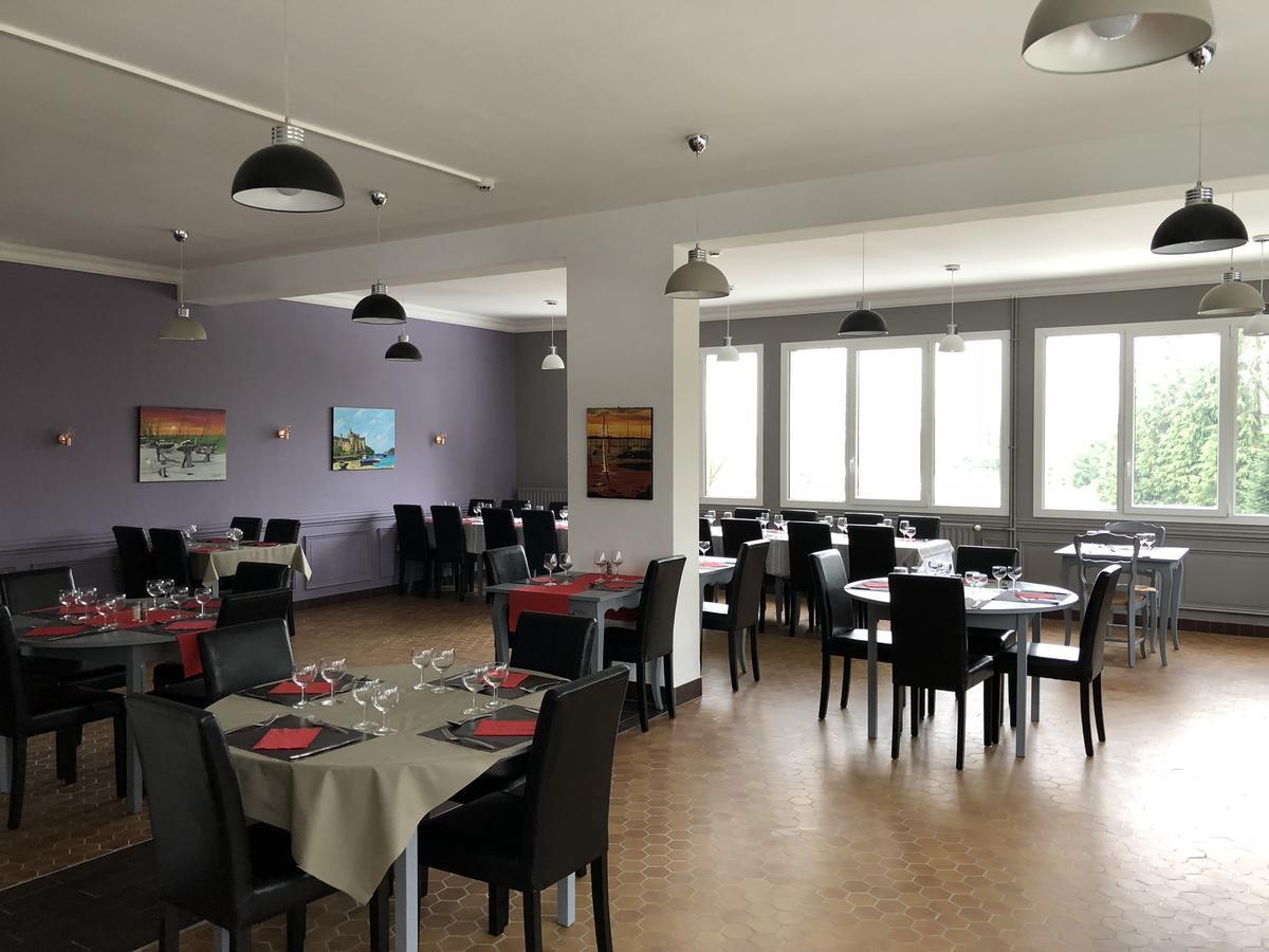 Hotel La Cle Des Champs Le Teilleul Zewnętrze zdjęcie