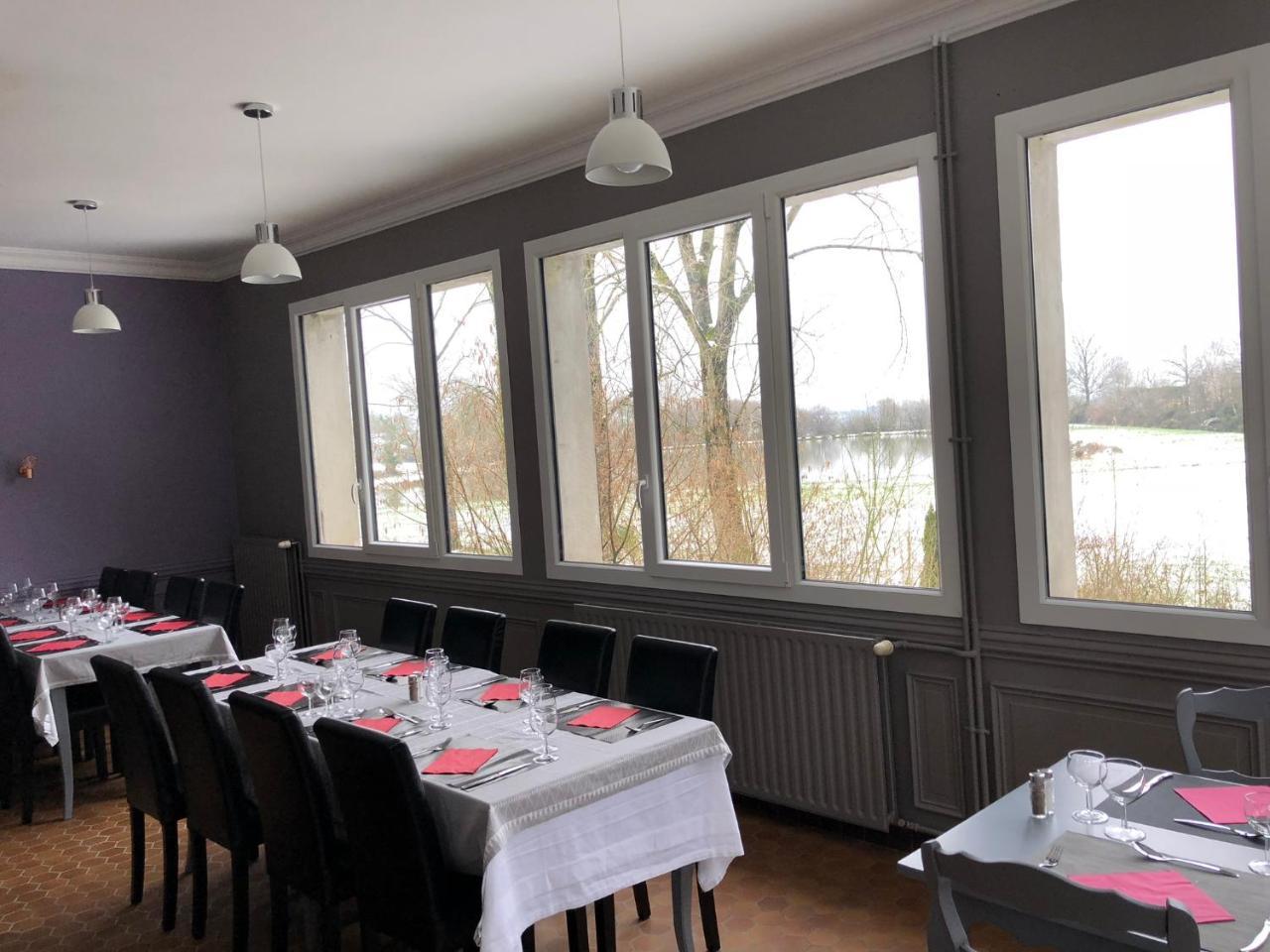 Hotel La Cle Des Champs Le Teilleul Zewnętrze zdjęcie