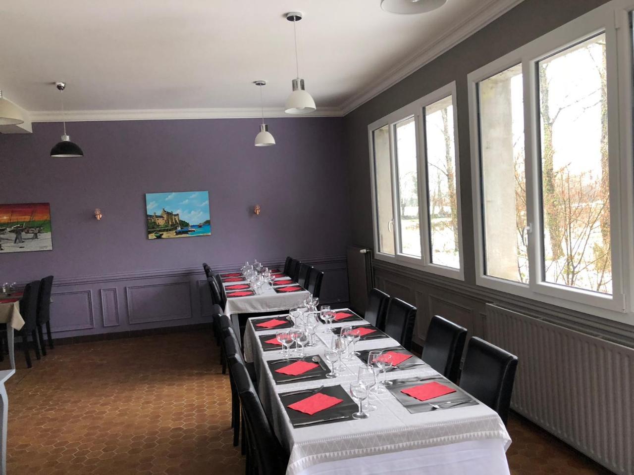 Hotel La Cle Des Champs Le Teilleul Zewnętrze zdjęcie